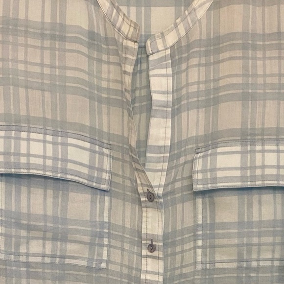 Vince Semi-Sheer Blouse NWT - Picture 5 of 6